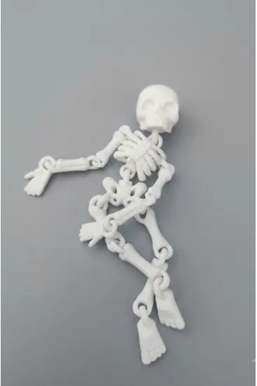3D Yazıcı Hareketli İskelet Figürü – Mafsallı Masaüstü Stres Oyuncağı ve Dekoratif Obje (3 x 10 cm)