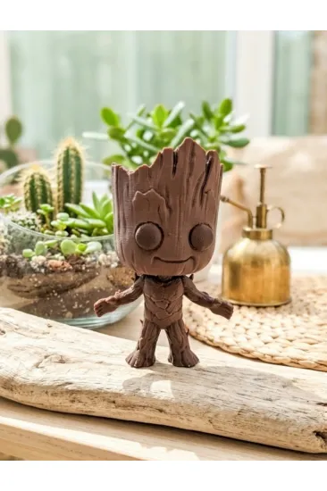 Groot Mini Figür / Saksı - 10x6x4 cm Groot Mini Figür / Saksı - 10x6x4 cm