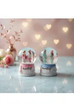 Love Story Mini Kar Küresi - Işıklı - 7x4 cm - Pilli Romantik Hediye Love Story Mini Kar Küresi - Işıklı - 7x4 cm - Pilli Romantik Hediye