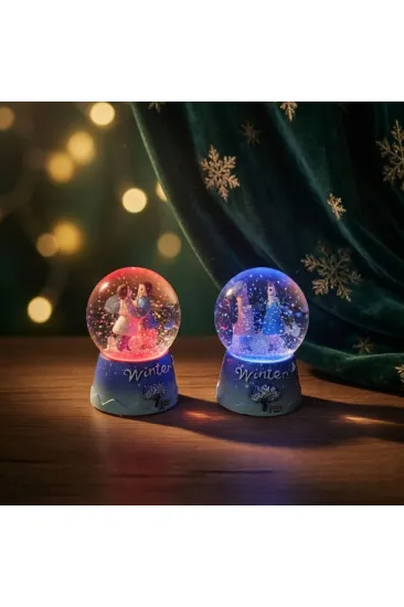 Mini Işıklı Kar Küresi - Sevimli Çift Tasarımlı - Winter Temalı Mini Işıklı Kar Küresi - Sevimli Çift Tasarımlı - Winter Temalı