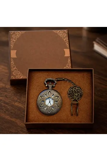 Geometrik Oymalı Tasarım - Köstekli Zincirli Cep Saati - Vintage Bronz Geometrik Oymalı Tasarım - Köstekli Zincirli Cep Saati - Vintage Bronz