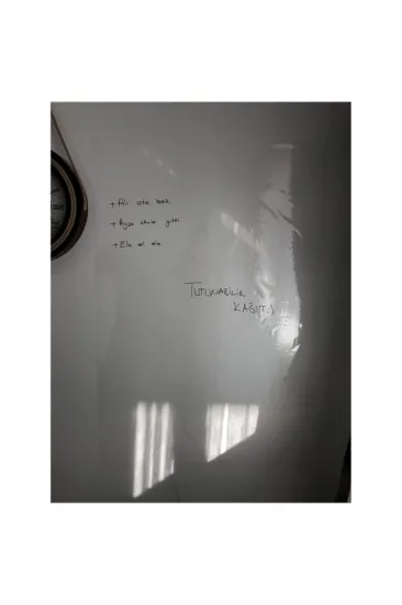 Kendinden Yapışkanlı Şeffaf Tahta Filmi - 2 Metre x 60 cm Kendinden Yapışkanlı Şeffaf Tahta Filmi - 2 Metre x 60 cm