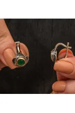 Gümüş Çiçek Desenli Otantik Kadın Küpe Gümüş Çiçek Desenli Otantik Kadın Küpe