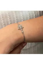 Gümüş Baget Taşlı Yıldız Kadın Bileklik Gümüş Baget Taşlı Yıldız Kadın Bileklik