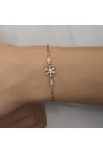 Gümüş Rose Kar Tanesi Kadın Bileklik Gümüş Rose Kar Tanesi Kadın Bileklik