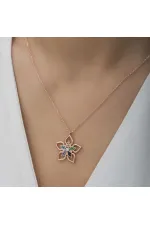 Gümüş Rose Renkli Taşlı Çiçek Kadın Kolye Gümüş Rose Renkli Taşlı Çiçek Kadın Kolye