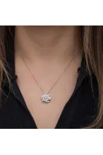 Gümüş Yıldız Baget Taşlı Dönen Stres Kadın Kolye Gümüş Yıldız Baget Taşlı Dönen Stres Kadın Kolye