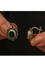 Gümüş Yeşil Çiçek Desenli Otantik Kadın Küpe Gümüş Yeşil Çiçek Desenli Otantik Kadın Küpe