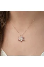 Gümüş Rose Beyaz Lotus Çiçeği Kolye Gümüş Rose Beyaz Lotus Çiçeği Kolye