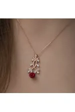 Gümüş Rose Kırmızı Gül Kolye Gümüş Rose Kırmızı Gül Kolye