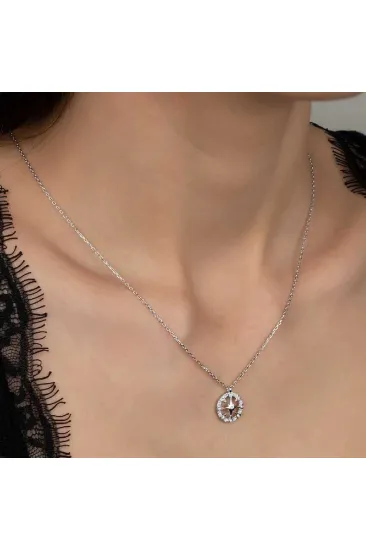 Swarovski Taşlı Gümüş Çember Bayan Kolye Swarovski Taşlı Gümüş Çember Bayan Kolye