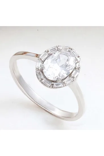 Gümüş Oval Zirkon Taşlı Kadın Yüzük Gümüş Oval Zirkon Taşlı Kadın Yüzük