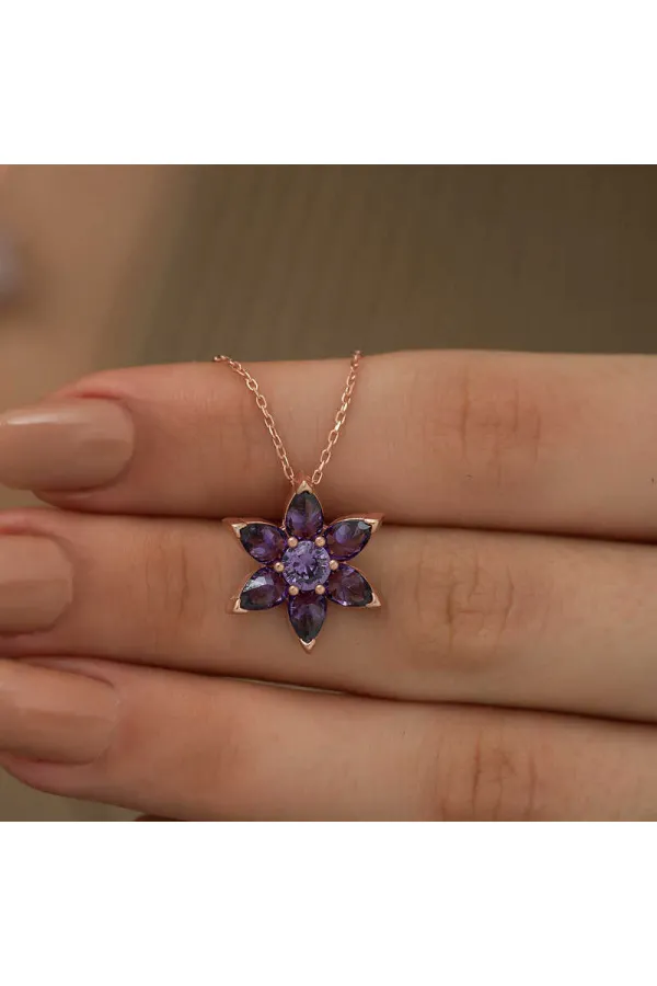 Gümüş Rose Mor Çiçek Kolye Gümüş Rose Mor Çiçek Kolye