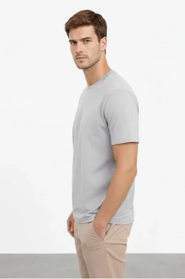 Erkek Bisiklet Yaka Tişört Regular Kalıp Basic Pamuklu Günlük Kullanım T-shirt - Gri Erkek Bisiklet Yaka Tişört Regular Kalıp Basic Pamuklu Günlük Kullanım T-shirt - Gri