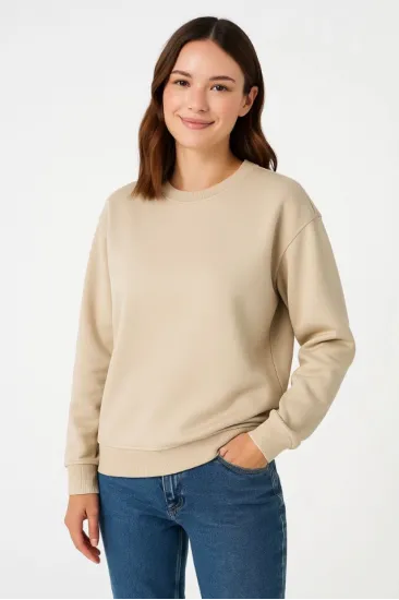 Üç İplik Düz Bisiklet Yaka SweatShirt - Bej Üç İplik Düz Bisiklet Yaka SweatShirt - Bej