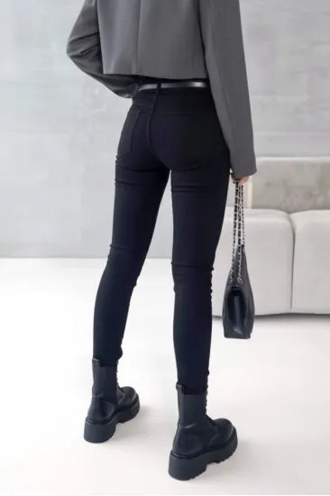 Kadın Yüksek Bel Cepli Kemersiz Kot Pantolon Kadın Yüksek Bel Cepli Kemersiz Kot Pantolon