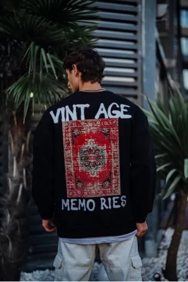 Oversize Bisiklet Yaka Üç İplik Baskılı SweatShirt - Siyah Oversize Bisiklet Yaka Üç İplik Baskılı SweatShirt - Siyah