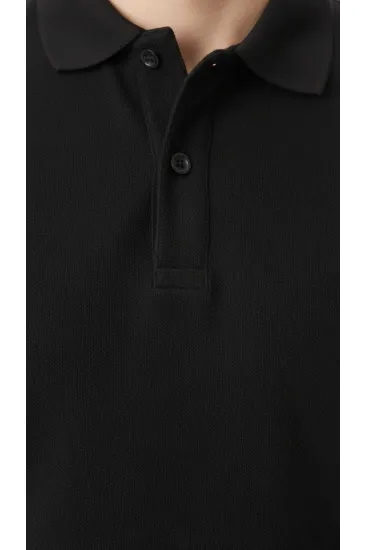 Erkek Polo Yaka Düğmeli Pike Kumaş Tişört Regular Fit Kısa Kol T-Shirt - Siyah Erkek Polo Yaka Düğmeli Pike Kumaş Tişört Regular Fit Kısa Kol T-Shirt - Siyah