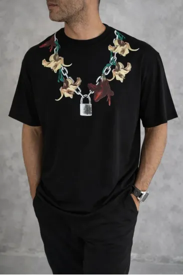 Erkek Baskılı T-Shirt Kısa Kol Bisiklet Yaka Regular Fit Rahat Tişört - Siyah Erkek Baskılı T-Shirt Kısa Kol Bisiklet Yaka Regular Fit Rahat Tişört - Siyah