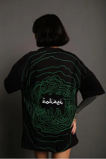 Kadın Bisiklet Yakalı Sırt Baskılı Oversize Kısa kol T-Shirt - Siyah Kadın Bisiklet Yakalı Sırt Baskılı Oversize Kısa kol T-Shirt - Siyah