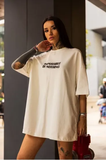 Kadın Bisiklet Yaka Baskılı Oversize Kısa kol T-Shirt - Beyaz Kadın Bisiklet Yaka Baskılı Oversize Kısa kol T-Shirt - Beyaz