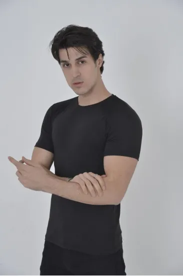 Erkek Omuz Fileli T-Shirt Kısa Kol Bisiklet Yaka Slimfit Tişört - Siyah Erkek Omuz Fileli T-Shirt Kısa Kol Bisiklet Yaka Slimfit Tişört - Siyah
