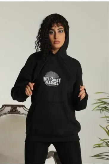 Kadın Oversize Kapüşonlu Cepli Baskılı 3 İplik Pamuklu Hoodie Sweatshirt - Siyah Kadın Oversize Kapüşonlu Cepli Baskılı 3 İplik Pamuklu Hoodie Sweatshirt - Siyah