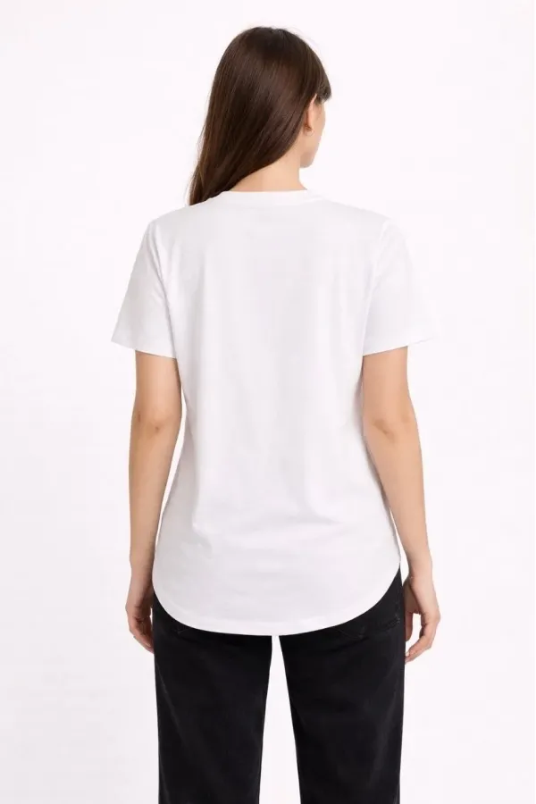 Kadın Basic T-Shirt Kısa Kol Bisiklet Yaka Oval Kesim Tişört - Beyaz