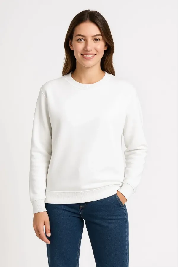 Kadın 3 İplik Pamuklu Düz Bisiklet Yaka SweatShirt - Beyaz Kadın 3 İplik Pamuklu Düz Bisiklet Yaka SweatShirt - Beyaz