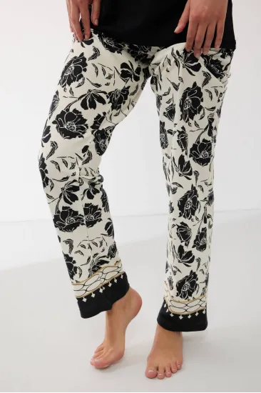 Anıl 11709 Kadın Kısa Kol Tencel Kumaş Desenli Pijama Takımı Anıl 11709 Kadın Kısa Kol Tencel Kumaş Desenli Pijama Takımı
