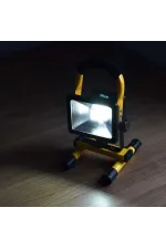Şarjlı Spot Lamba Projektör Wt-329 Şarjlı Spot Lamba Projektör Wt-329
