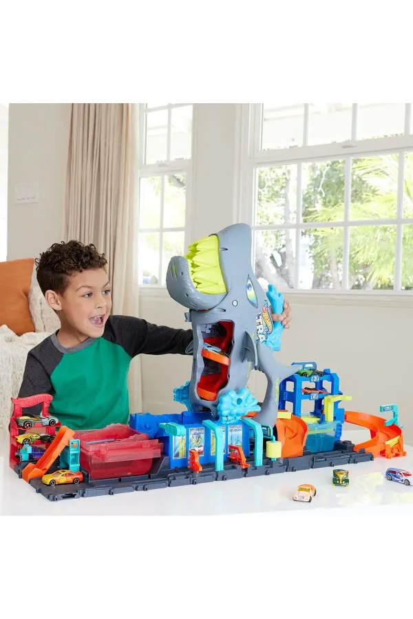 HTN82 Hot Wheels Muhteşem Köpek Balığı Araba Yıkama Oyun Seti HTN82 Hot Wheels Muhteşem Köpek Balığı Araba Yıkama Oyun Seti